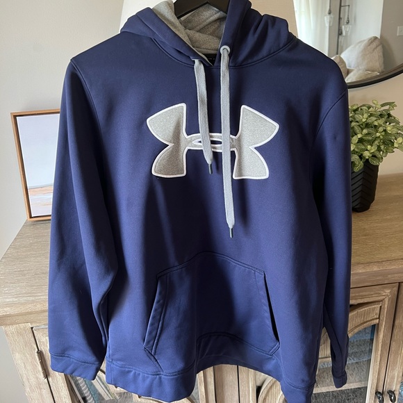 Under Armor hoodie - Picture 1 of 3